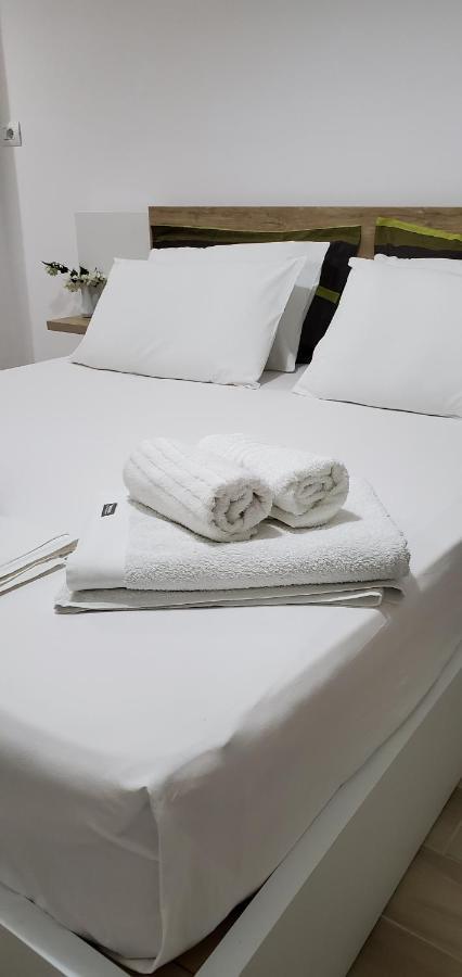 The Hill Hotel Sarandë
