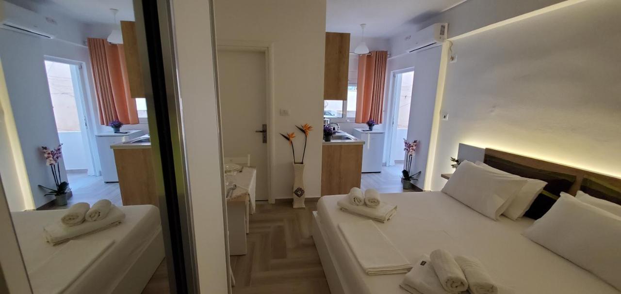 The Hill Hotel Sarandë